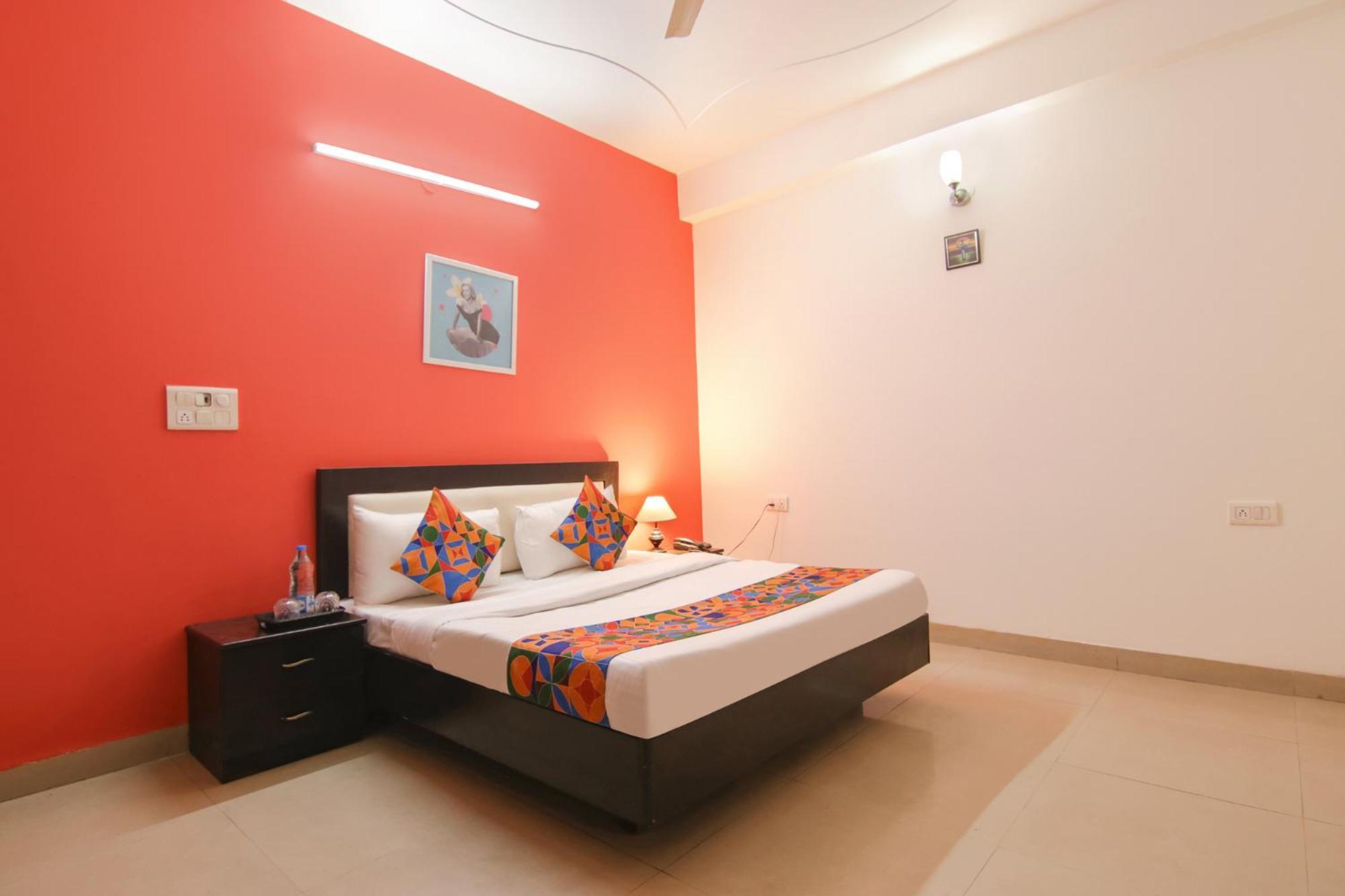 Badshahpur Fabhotel The Lavish Villa מראה חיצוני תמונה