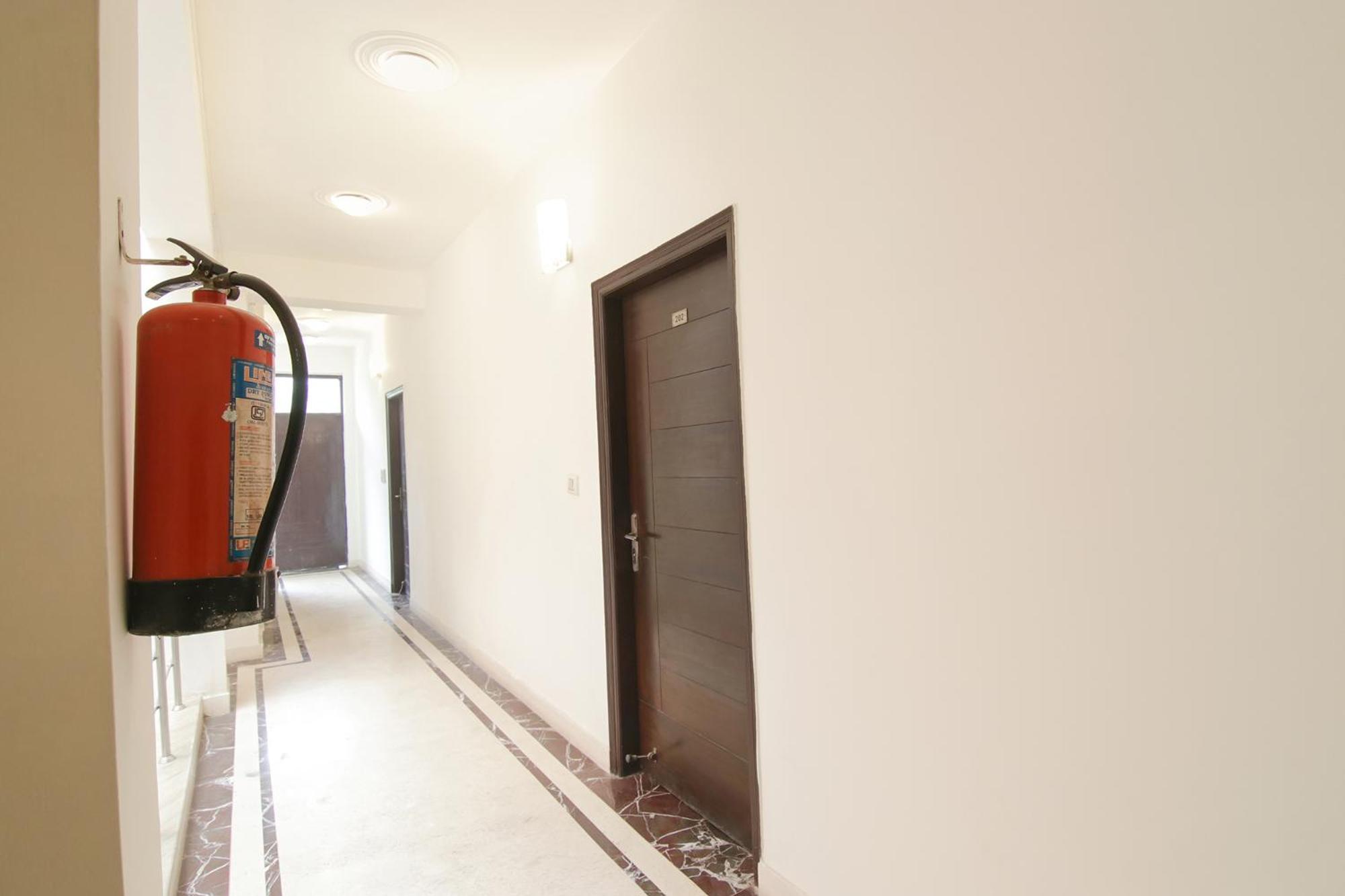 Badshahpur Fabhotel The Lavish Villa מראה חיצוני תמונה