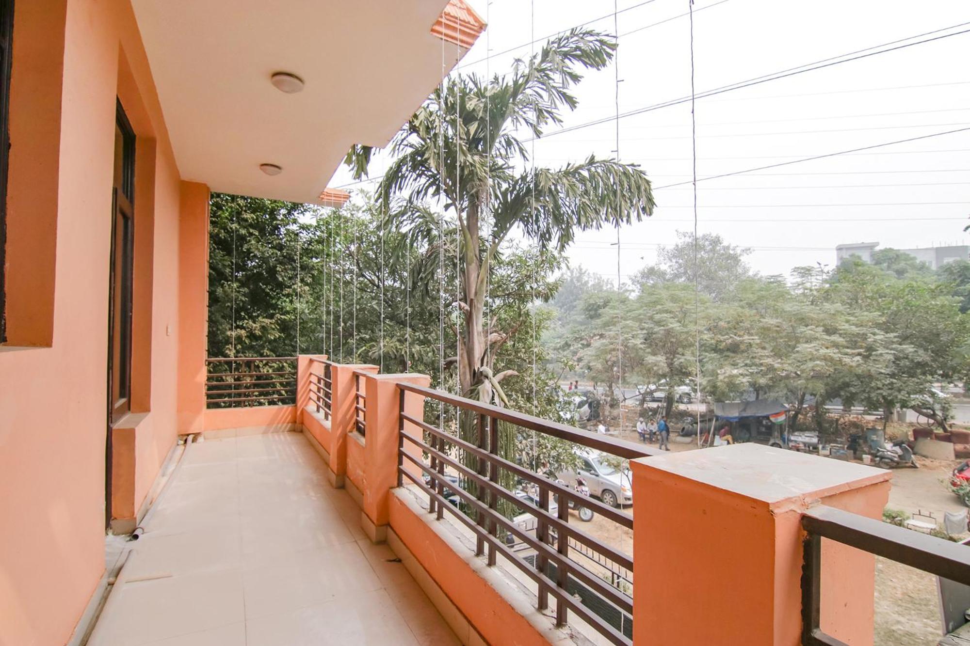 Badshahpur Fabhotel The Lavish Villa מראה חיצוני תמונה
